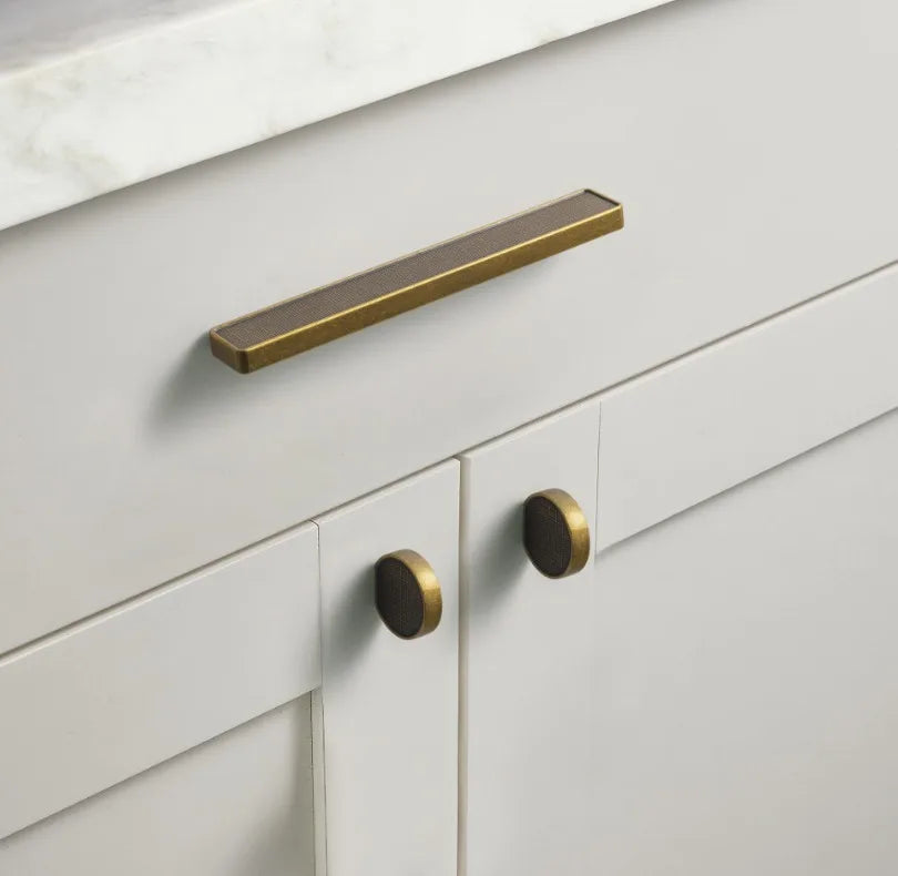 Furniture Hardware-Cabinet Knobs, Drawer Pulls and Cabinet Handles